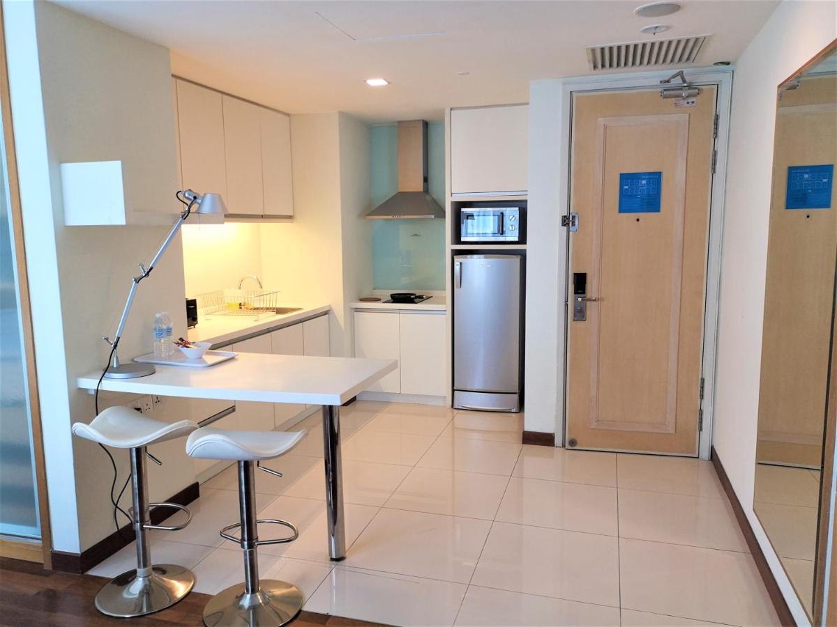 Cormar Suites Kuala Lumpur Exterior photo