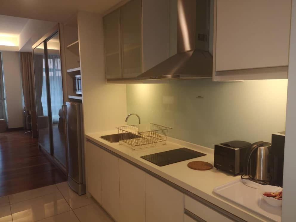 Cormar Suites Kuala Lumpur Exterior photo